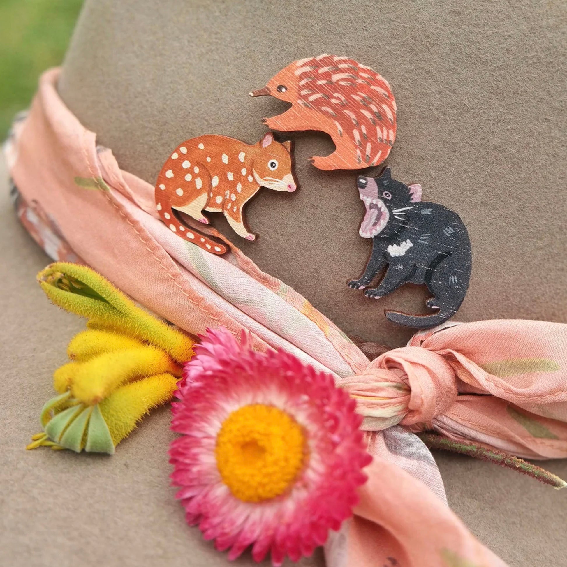 Australian quoll wooden pin