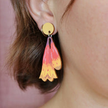 Load image into Gallery viewer, Australian native wildflower Christmas Bells wooden stud earrings.