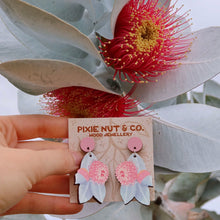 Load image into Gallery viewer, Australian wildflower Mottlecah wooden stud earrings