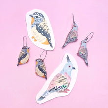 Load image into Gallery viewer, Spotted Pardalote Earrings