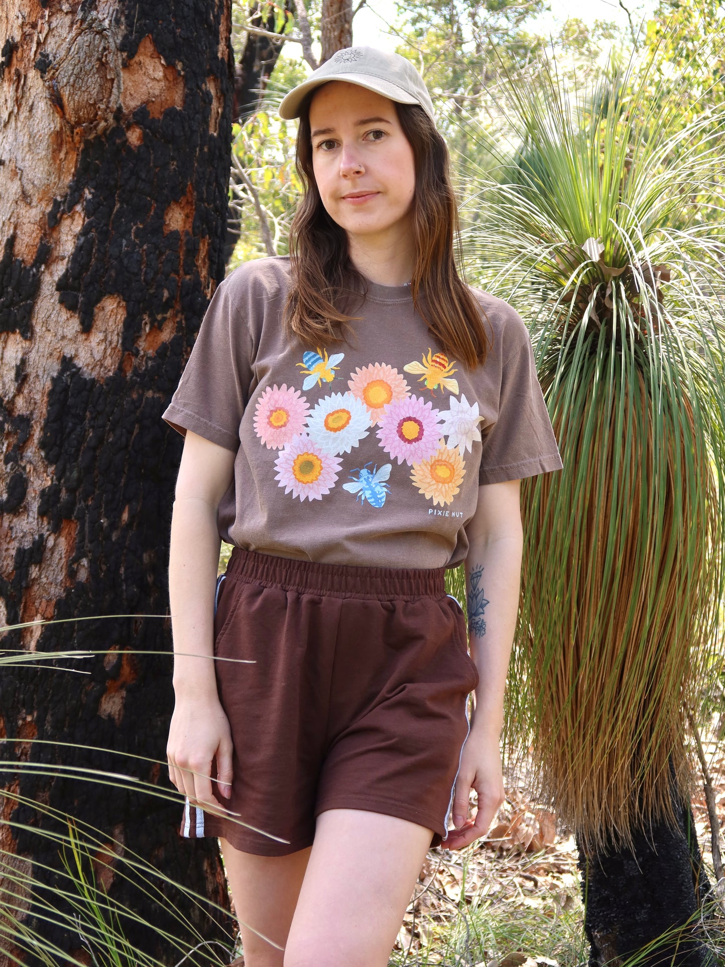 Strawflower & Bee Tshirt ~ PREORDER